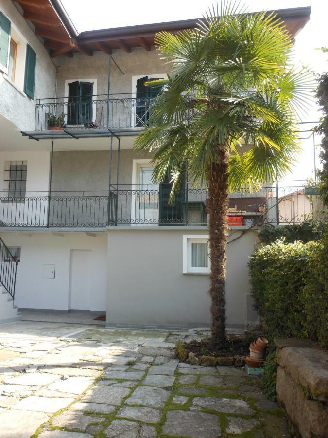 Apartamento Il Vecchio Cortile Mandello del Lario Exterior foto