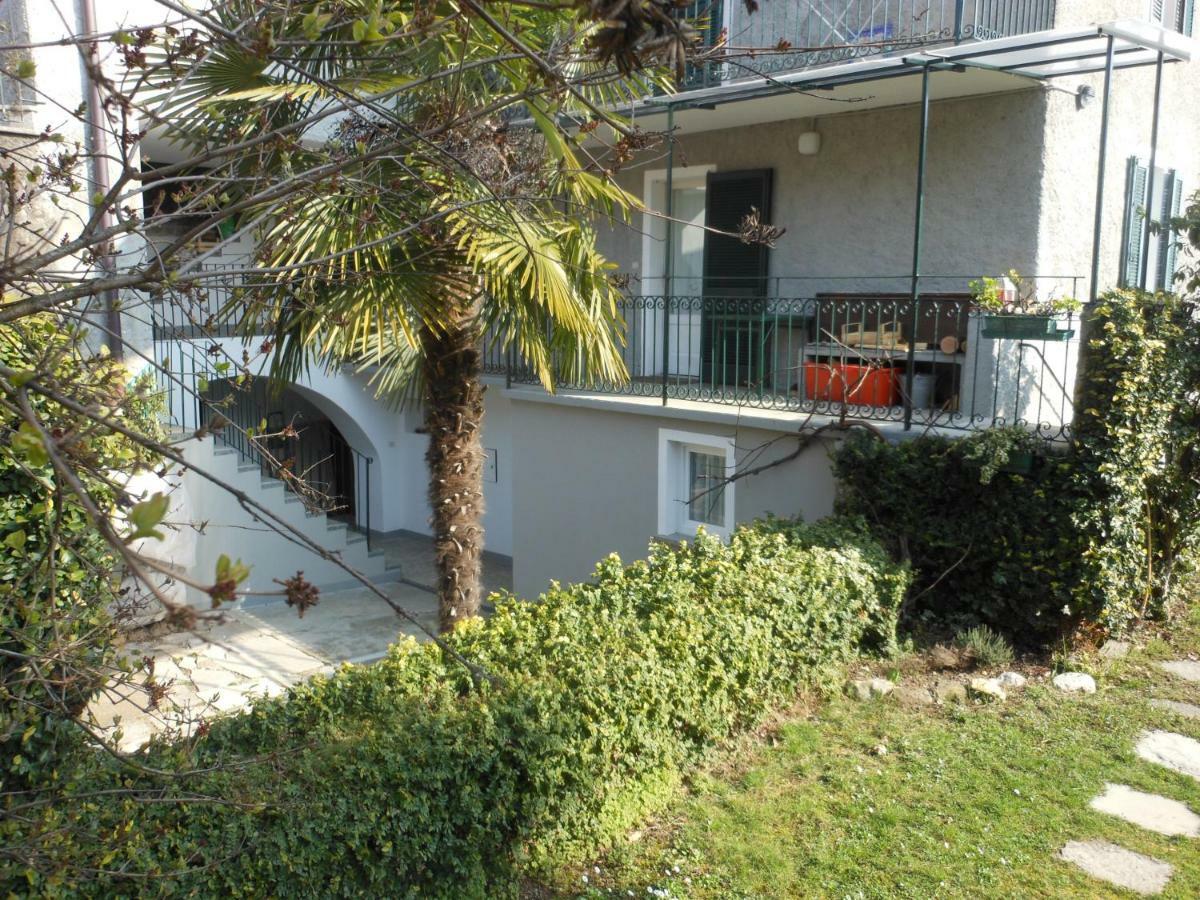 Apartamento Il Vecchio Cortile Mandello del Lario Exterior foto